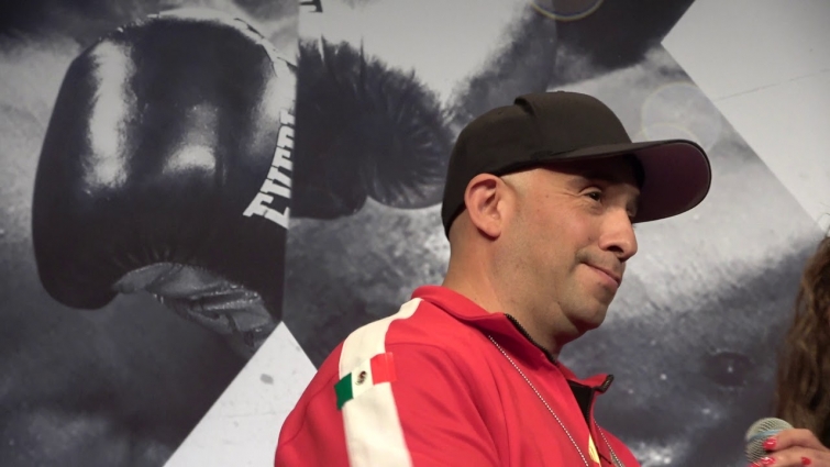 WBC Honor LAPD AND Army Vet EsNews Boxing