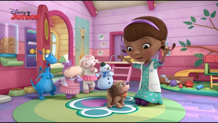 "Get Your Pet to the Vet" Song #1 | Doc McStuffins | Disney Junior UK