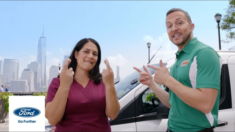 Five Pitches in Five Blocks: Lisa Aumiller, Housepaws Mobile Vet | Transit Connect | Ford