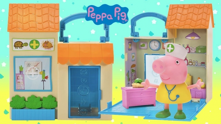 Peppa Pig Little Vet Clinic Carry Case | Nat and Essie