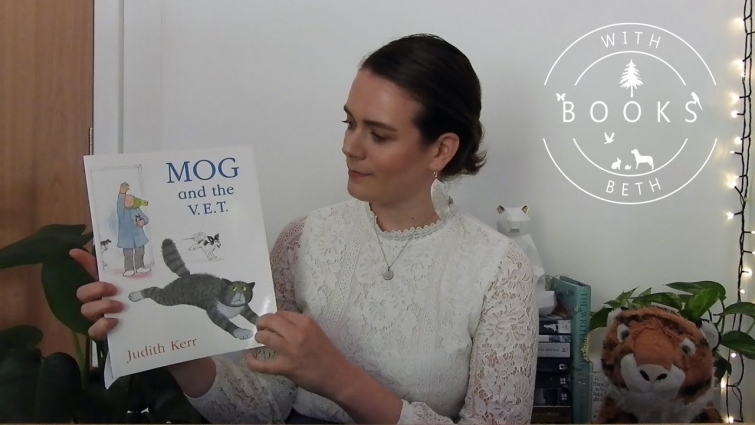 BOOKS WITH BETH | Book Two: Mog and the V.E.T. by Judith Kerr