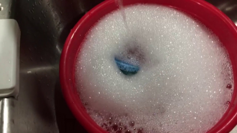 My Guinea Pig Cage Cleaning Routine!