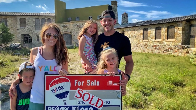 So… I Bought an Abandoned Mansion…